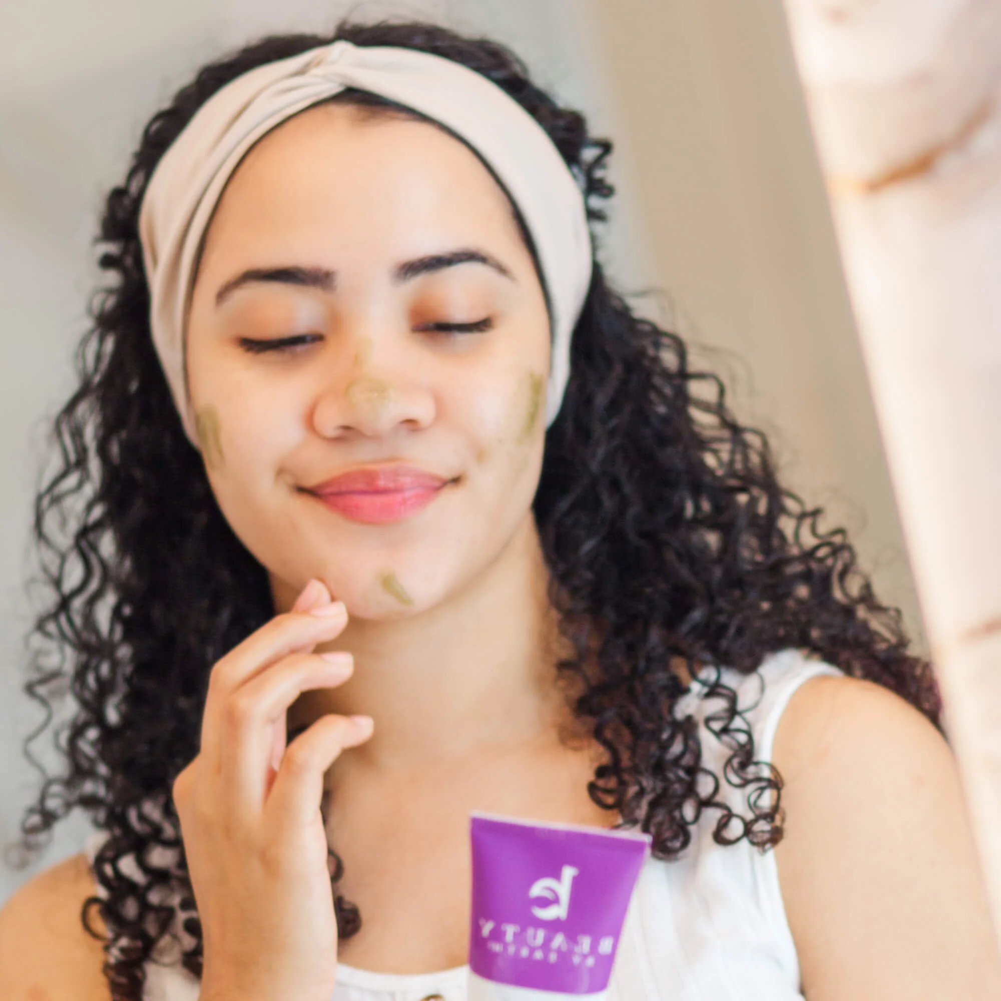 Cleansing Face Scrub (4 oz) - Image 4