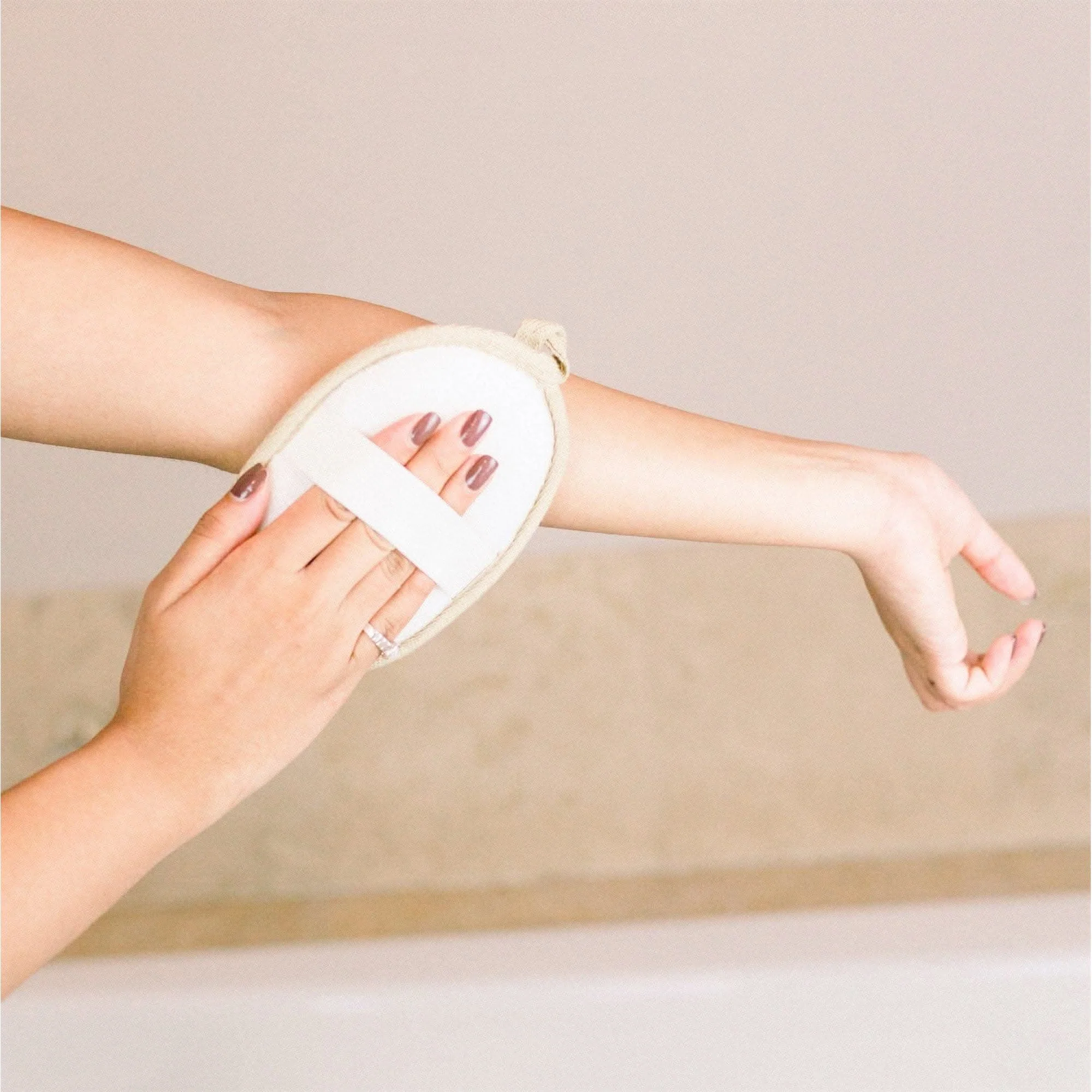 Exfoliating Loofah - (APPFREEBIE) - Image 5