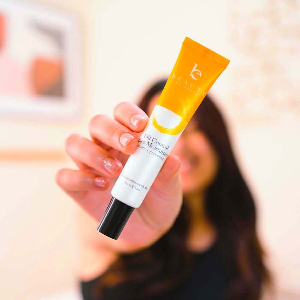 Oil Control Moisturizer (FREE) - Image 6
