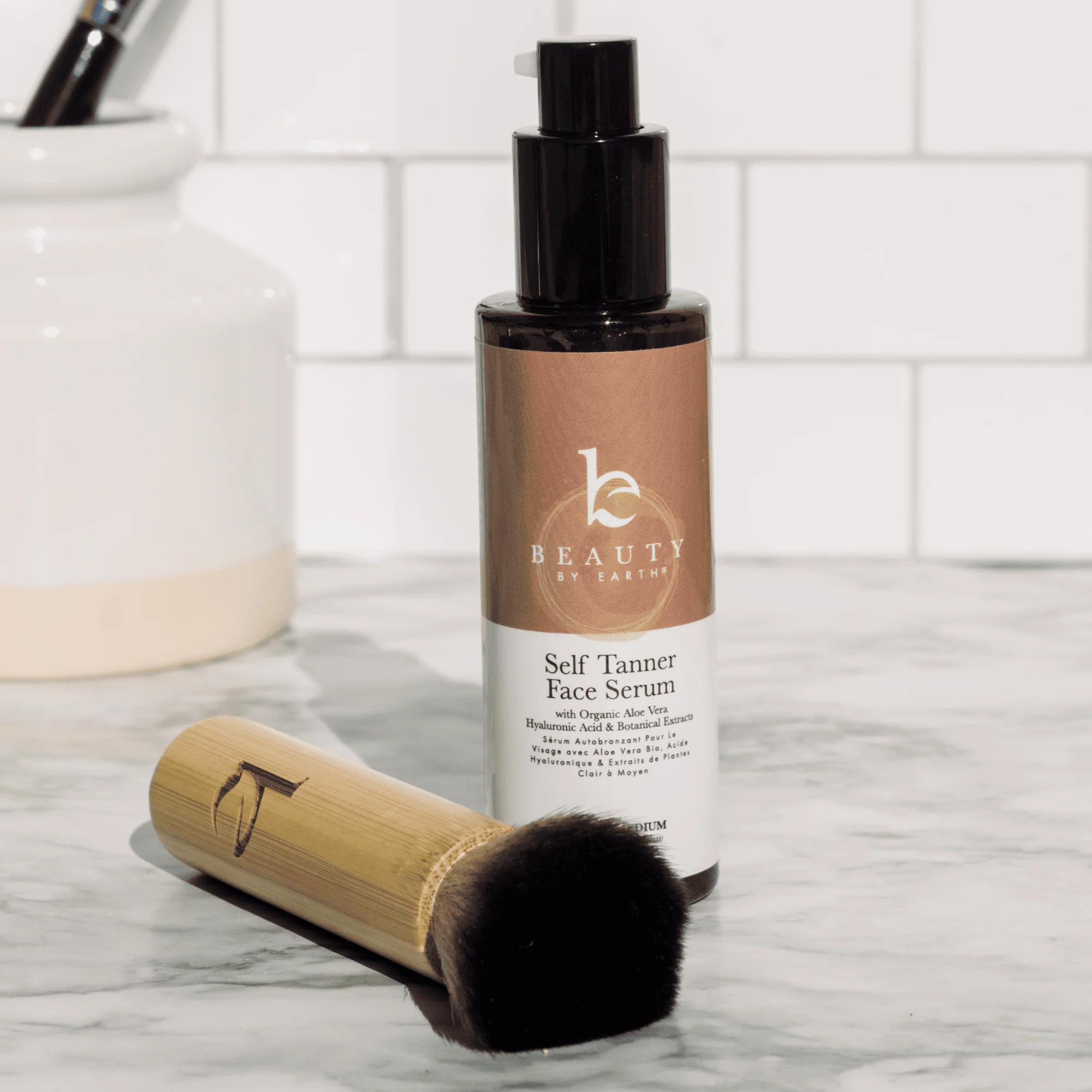 Self Tanner Facial Serum and Kabuki Facial Brush Bundle - Image 9
